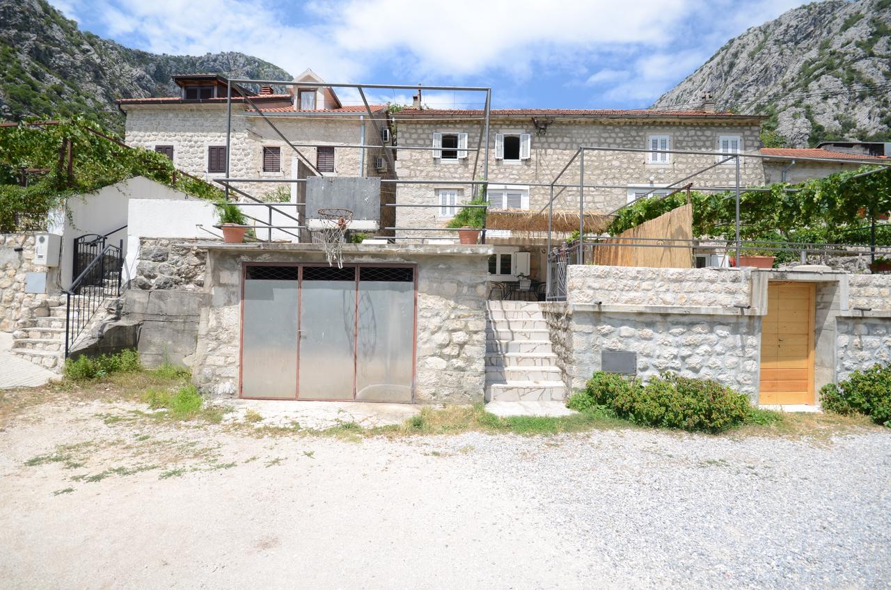 Stone House Dragutinovic Kotor Exterior foto